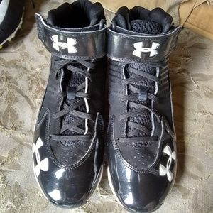 Size 81/2 Mens Football Cleets